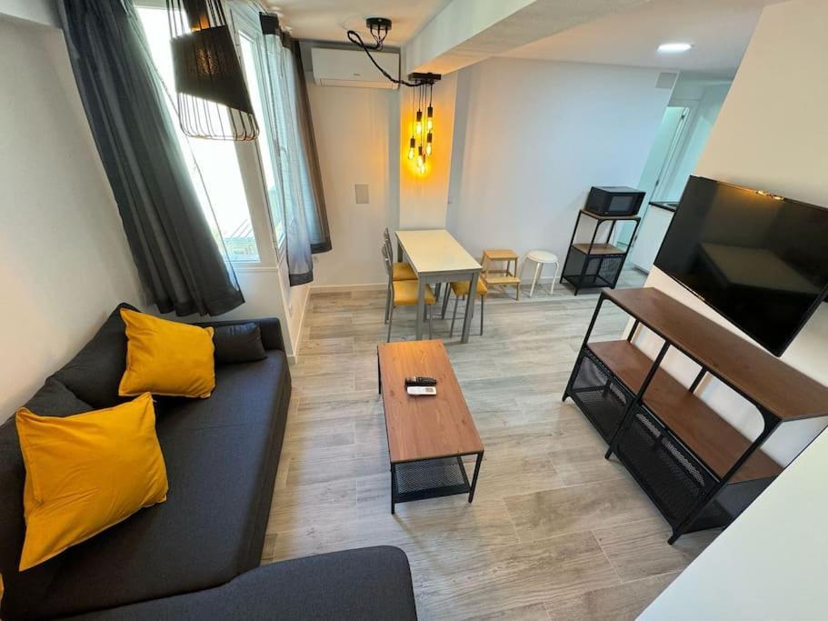 Apartment Flat To Enjoy - 4 People C2